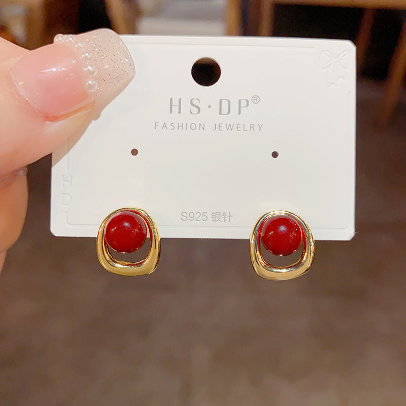 New Fashion Elegant Metal Pearl Stud Earrings