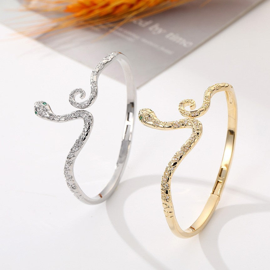 Retro Distressed Simulated Snakes Bracelet Punk Snake Bracelet