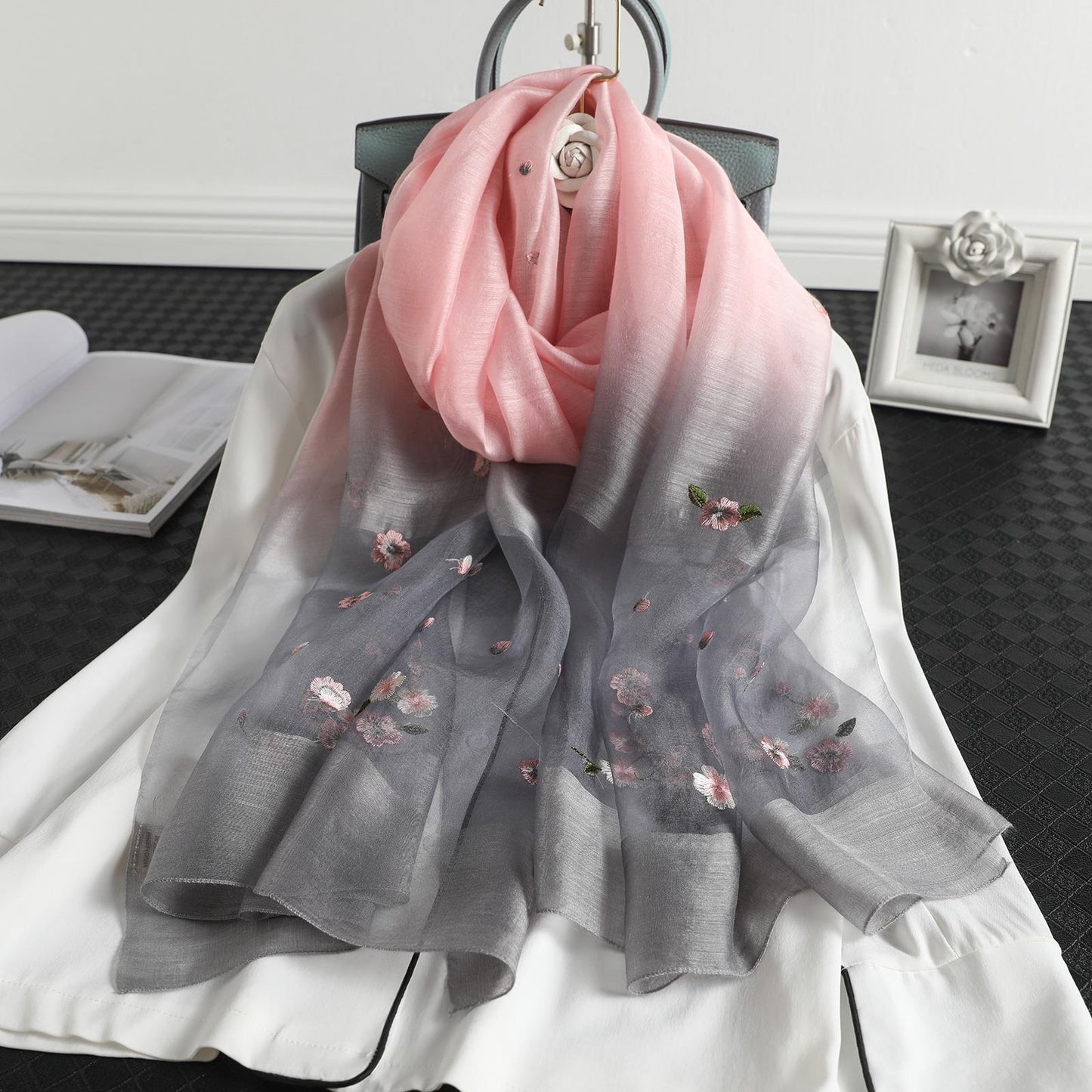 Women's Wool Silk Embroidery Gradient Scarf Sunscreen Shawl