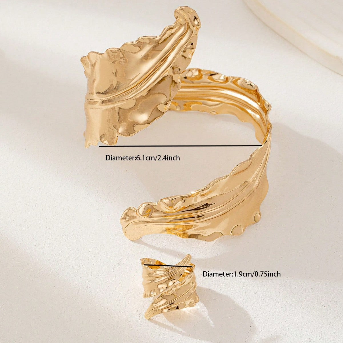 Vintage Fashionable Golden Pleated Leaf Bracelet Spiral Opening Adjustable Ring Suit