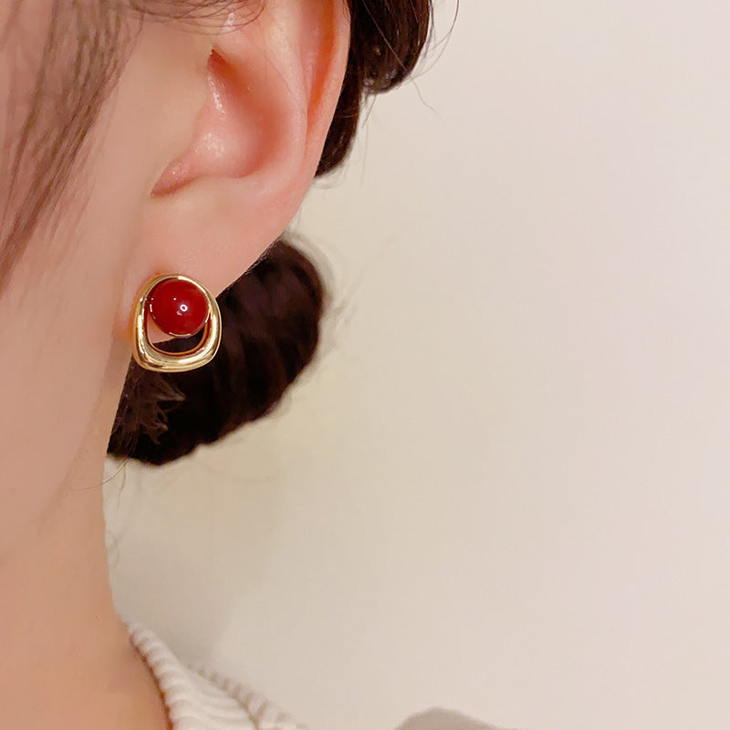 New Fashion Elegant Metal Pearl Stud Earrings