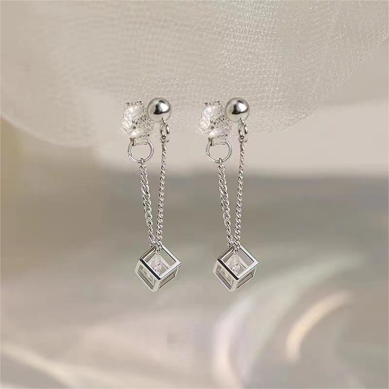 S925 Sterling Silver Rubik's Cube Earrings Female Niche Design High-grade Light Luxury Earrings