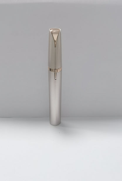 Mini Electric Eyebrow Trimmer Pen – Painless LED Lipstick Hair Remover for Face & Brows