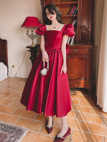 Regal Romance Puff Sleeve Pearl-Trimmed Dress – Wine Red
