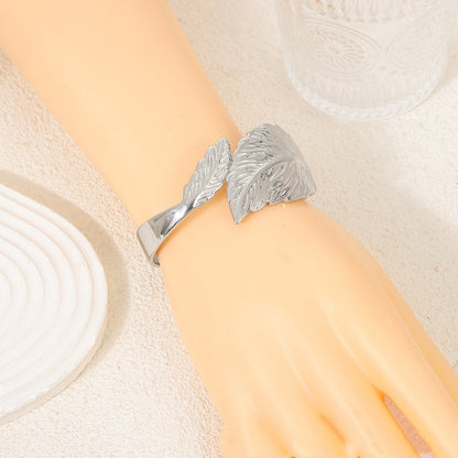 Simple Leaf Size Leaf Titanium Steel Oil Pressure Non-fading Bracelet