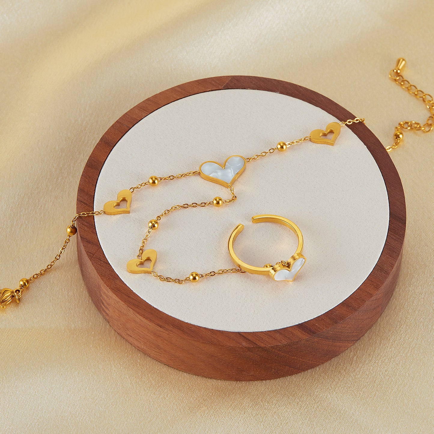 Stainless Steel Heart-shaped Ring Bracelet