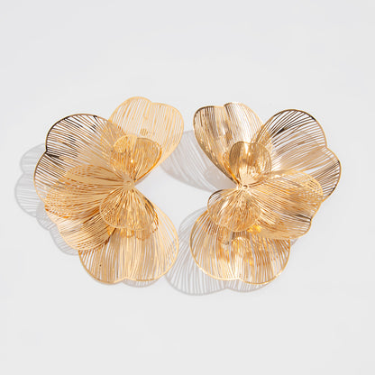 Fashion High-end Design Hollow Personality Stud Earrings