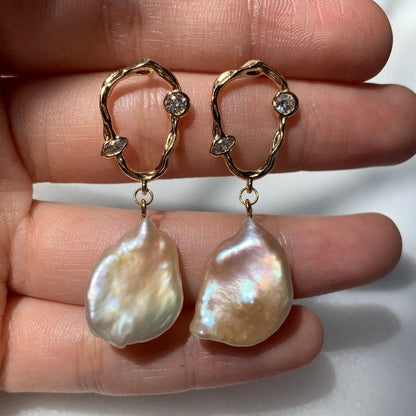 Court Style Design Temperament Earrings