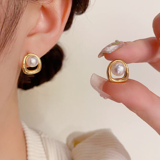 New Fashion Elegant Metal Pearl Stud Earrings